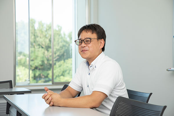 健康格差 の是正に挑む保健師を育てる 本田 光 札幌市立大学 健康格差 の是正に挑む保健師を育てる 本田 光 札幌市立大学