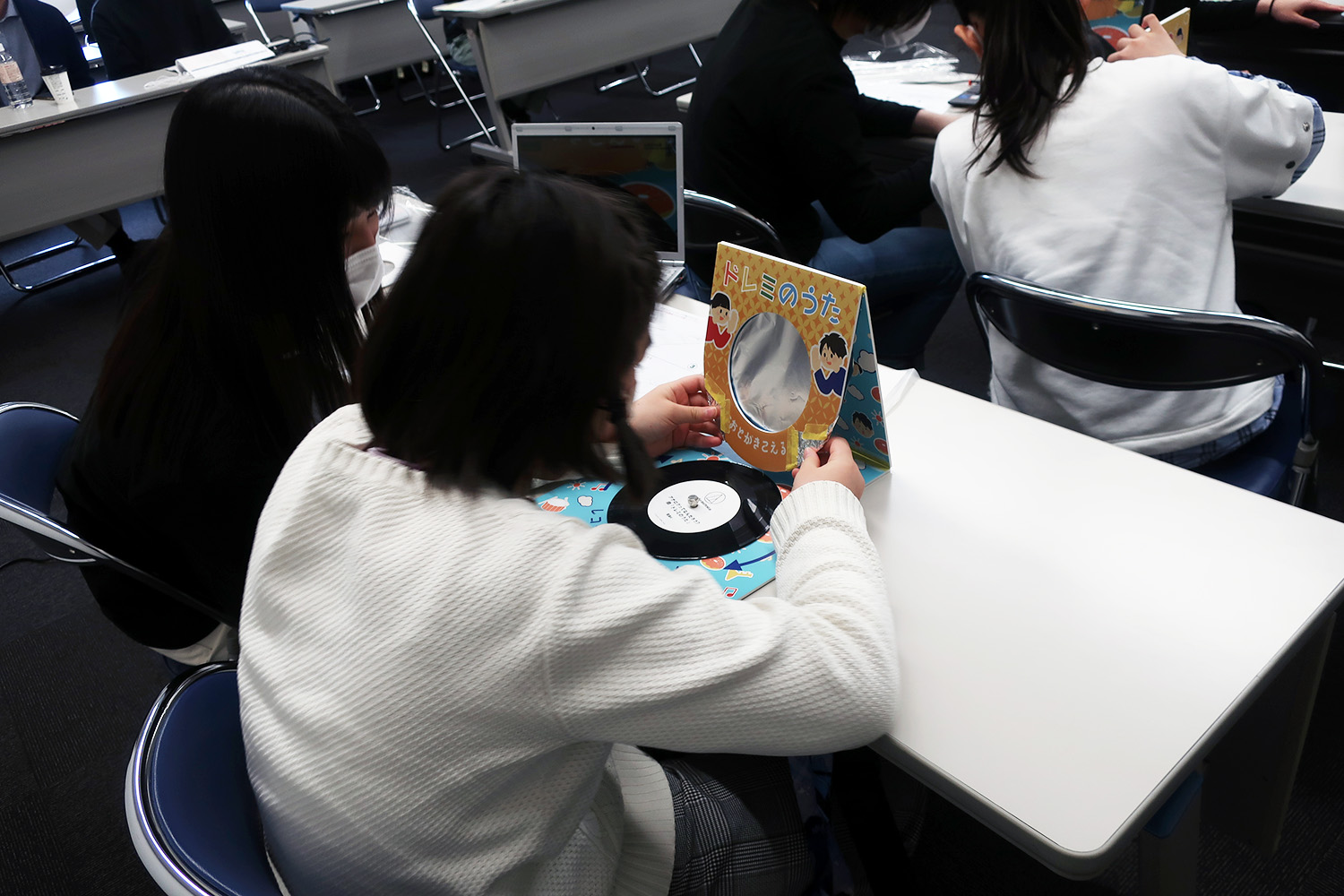 クリックで拡大表示