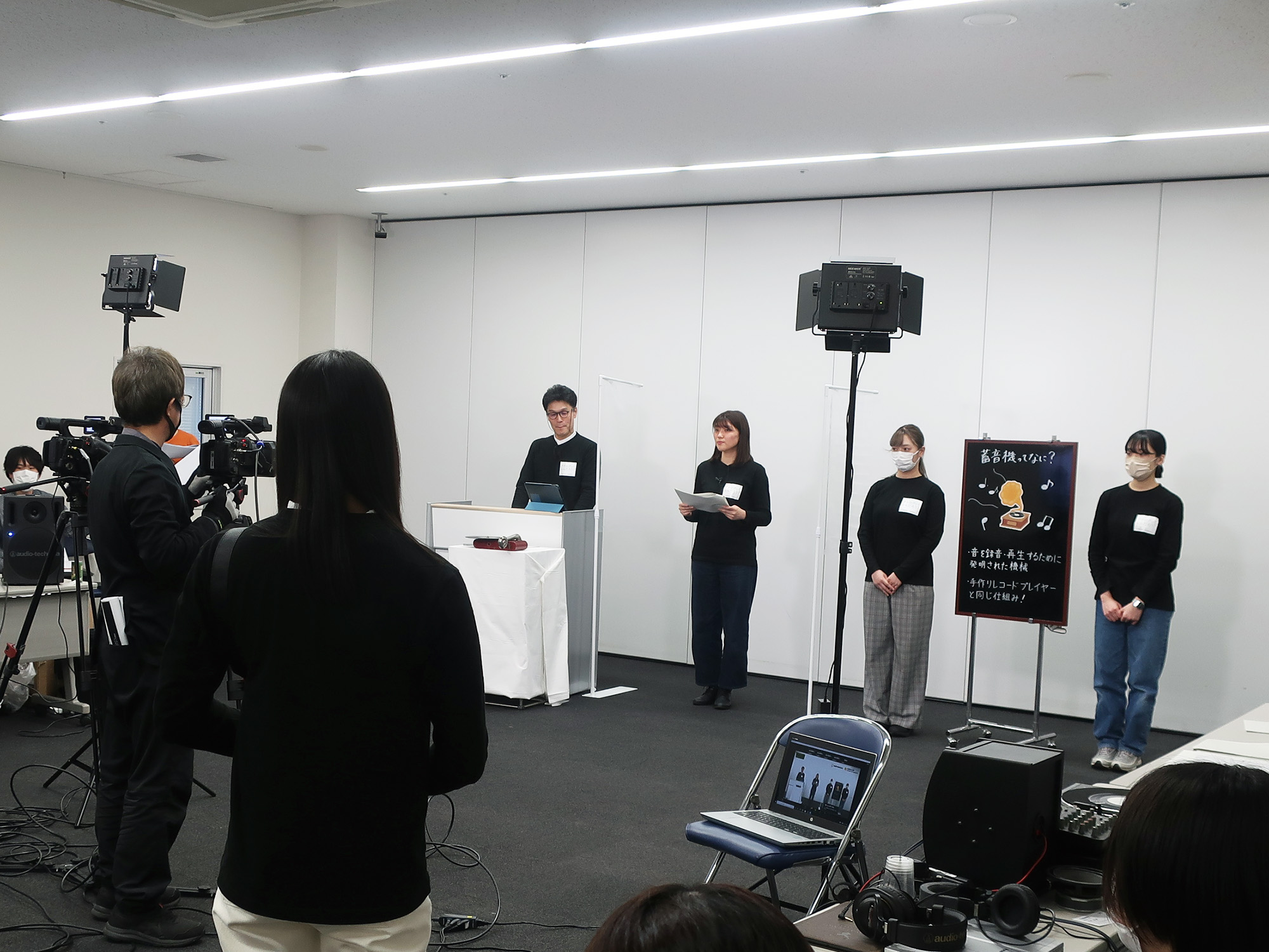 クリックで拡大表示