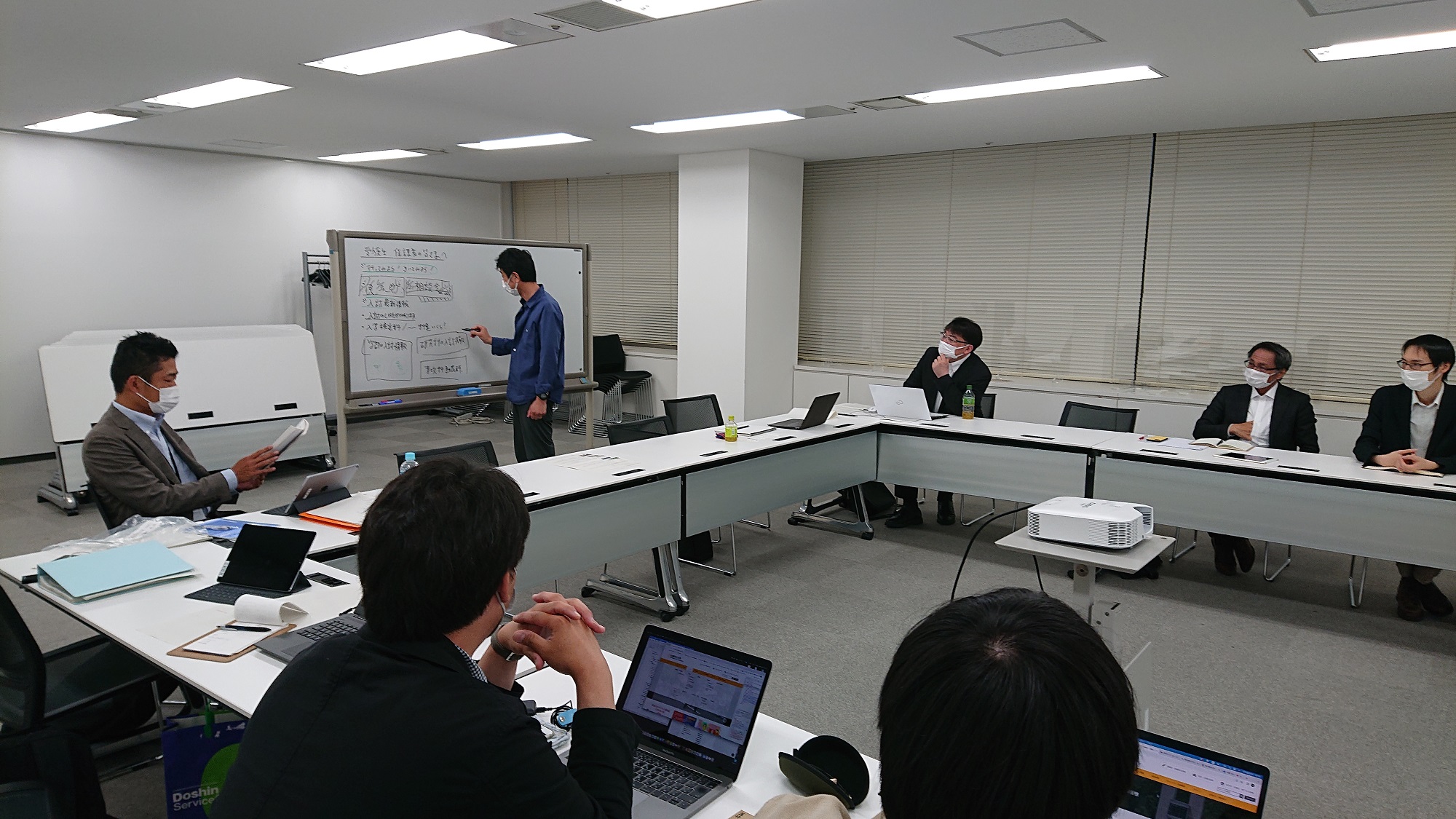 クリックで拡大表示
