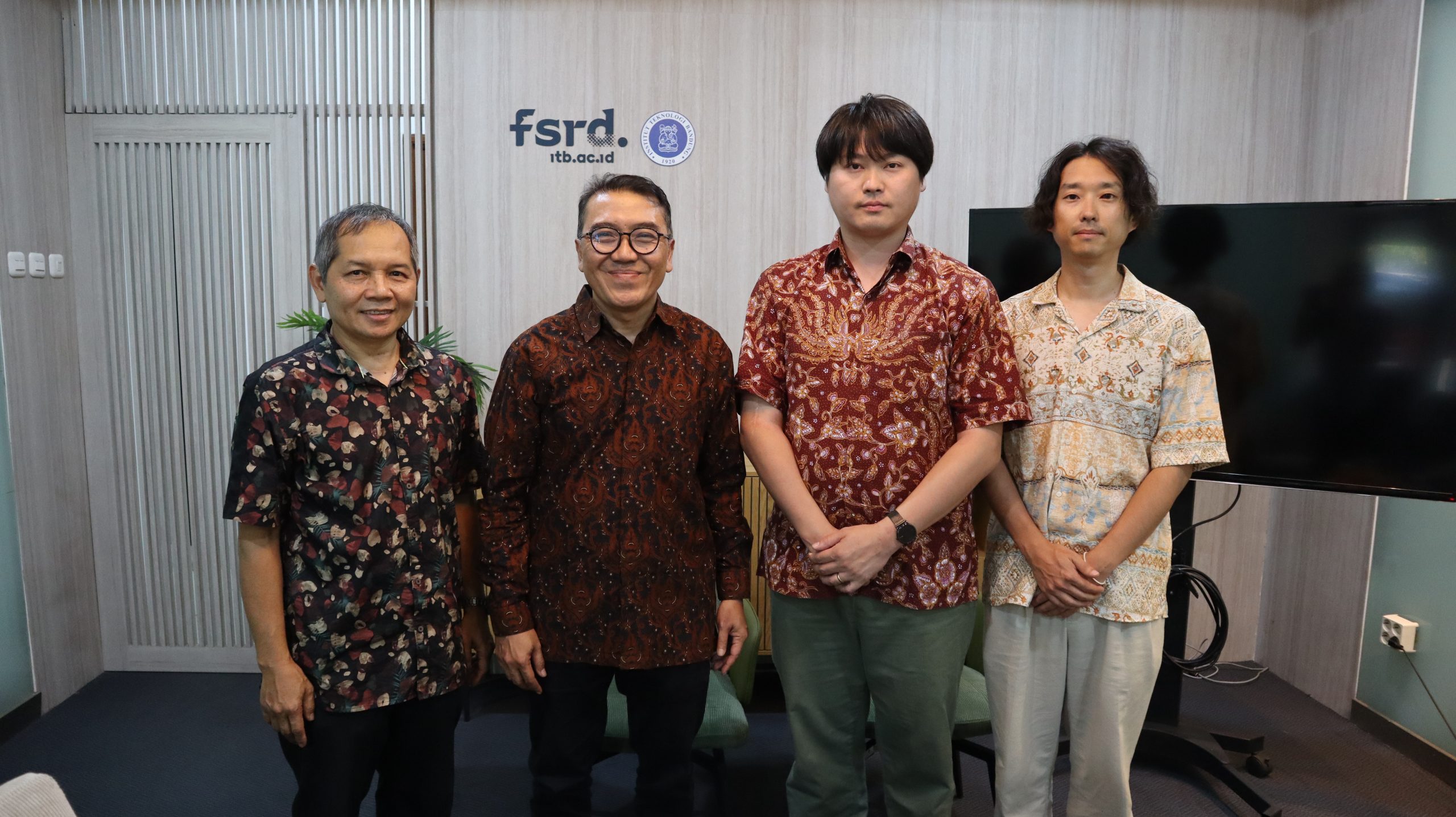 バンドン工科大学芸術デザイン学部（インドネシア）と部局間交流協定（覚書）を締結しましたのイメージ画像